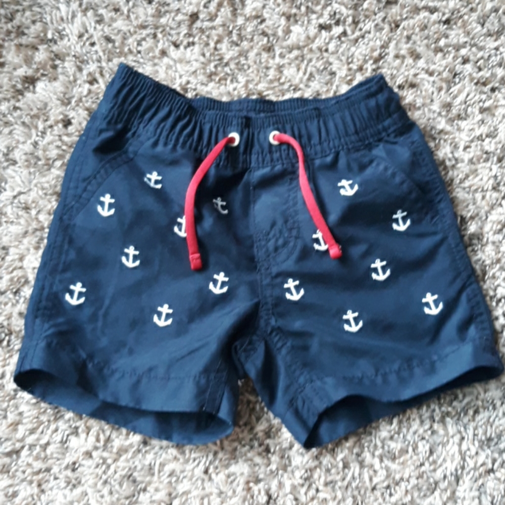 #638Baby Gap swimming shorts. Size: 6-12mo